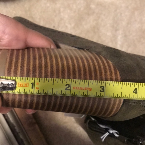 Heels - Picture 5 of 5